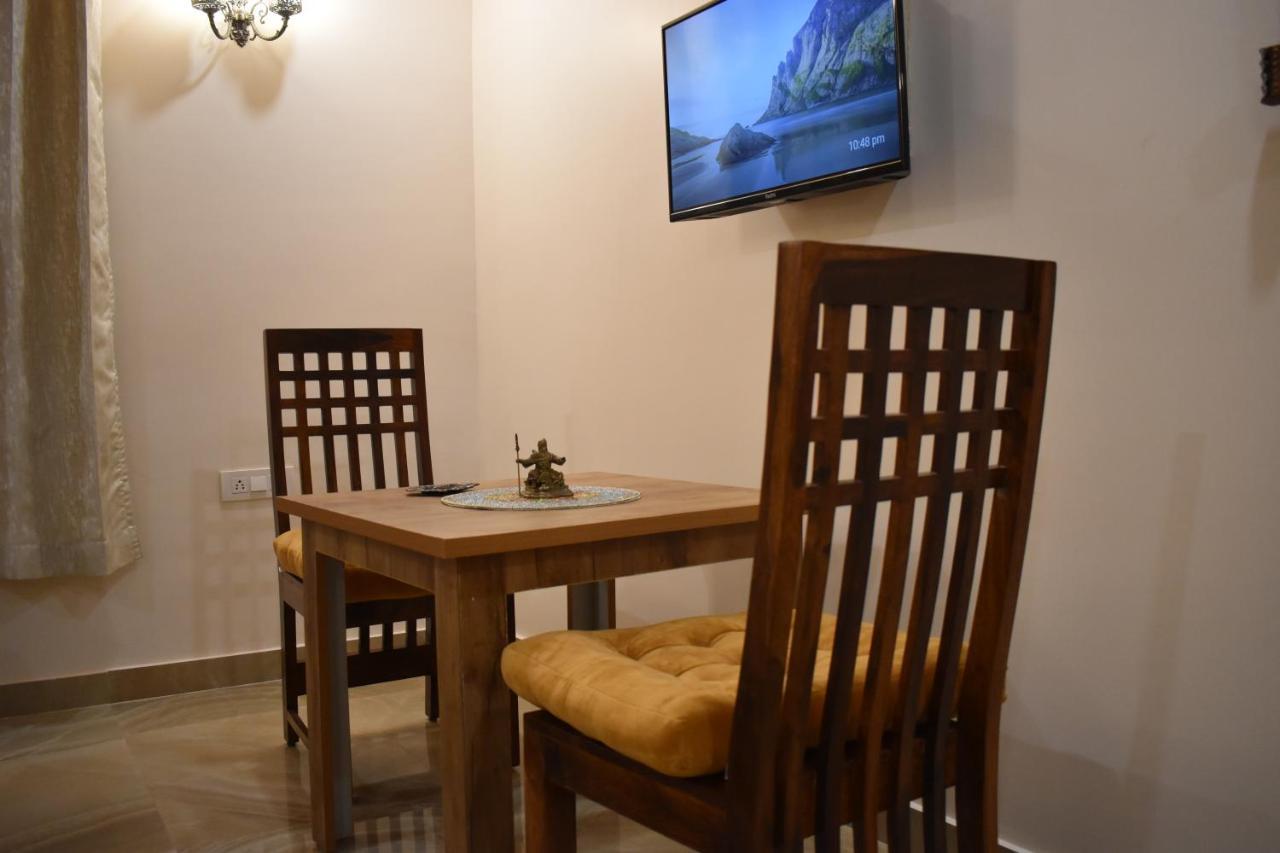 Idyllic Private Cottage W/King Bed + Mountain View Kasauli Dış mekan fotoğraf