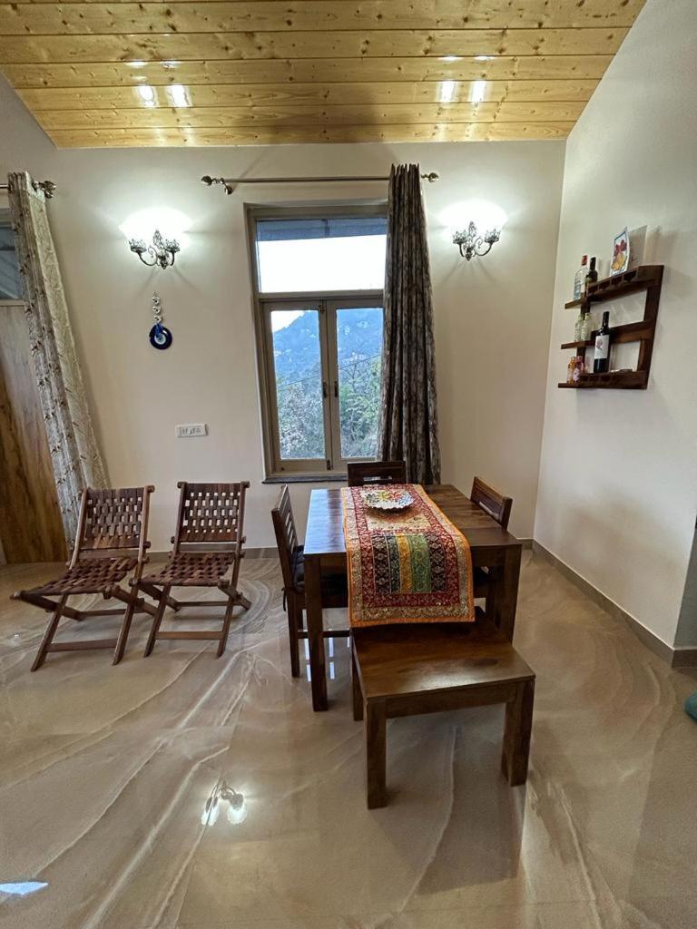 Idyllic Private Cottage W/King Bed + Mountain View Kasauli Dış mekan fotoğraf