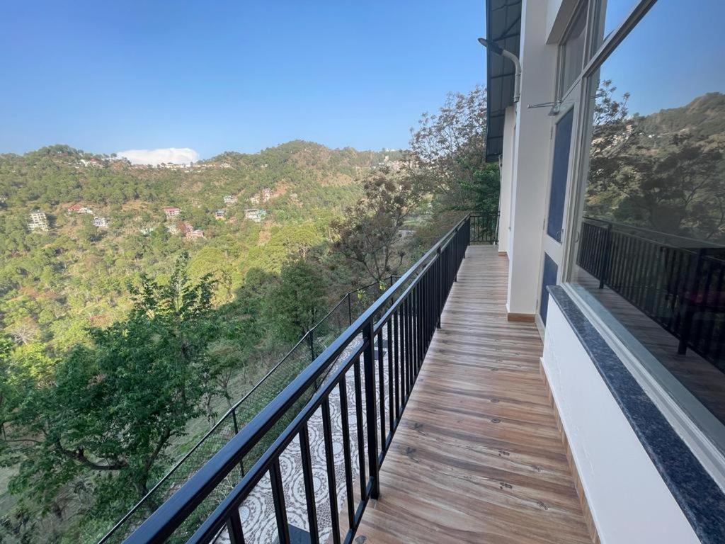 Idyllic Private Cottage W/King Bed + Mountain View Kasauli Dış mekan fotoğraf