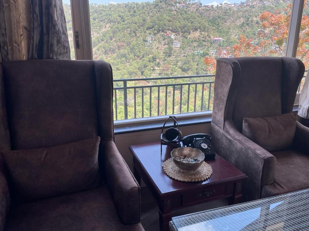Idyllic Private Cottage W/King Bed + Mountain View Kasauli Dış mekan fotoğraf