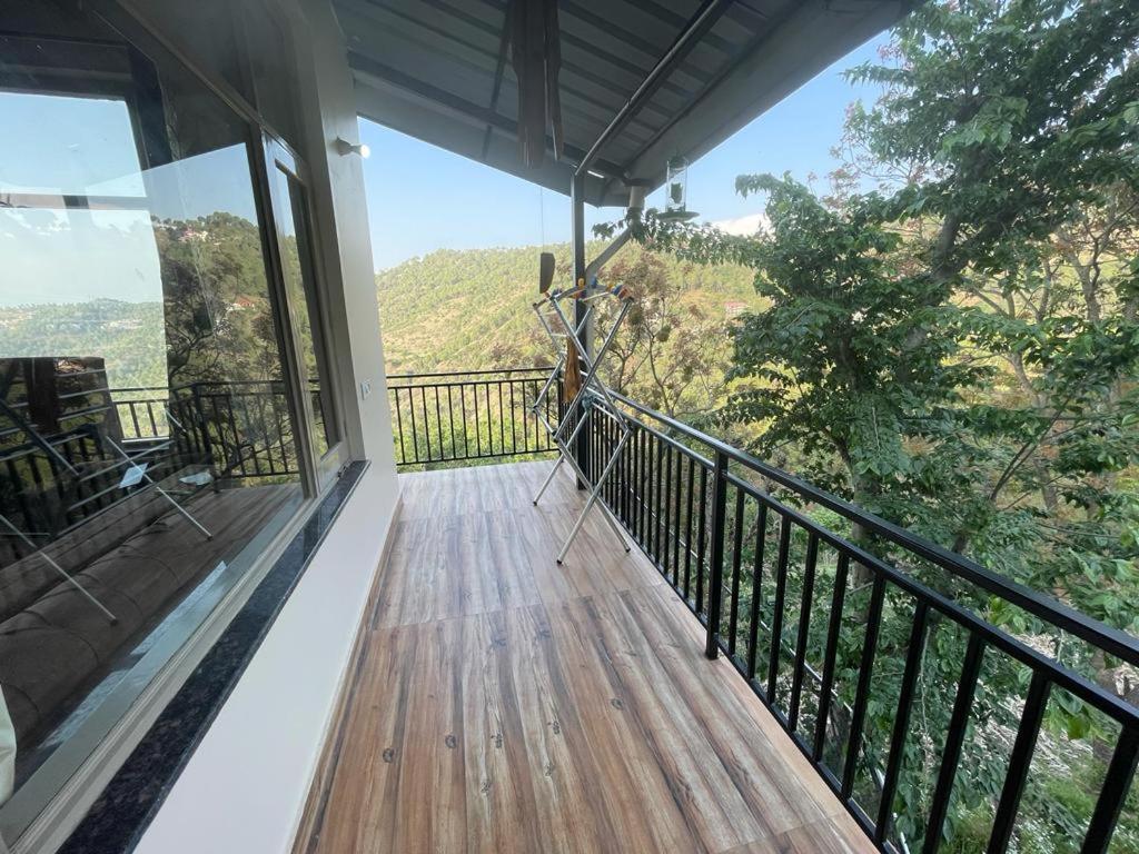 Idyllic Private Cottage W/King Bed + Mountain View Kasauli Dış mekan fotoğraf