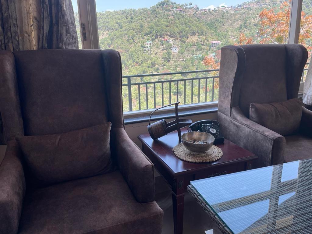 Idyllic Private Cottage W/King Bed + Mountain View Kasauli Dış mekan fotoğraf