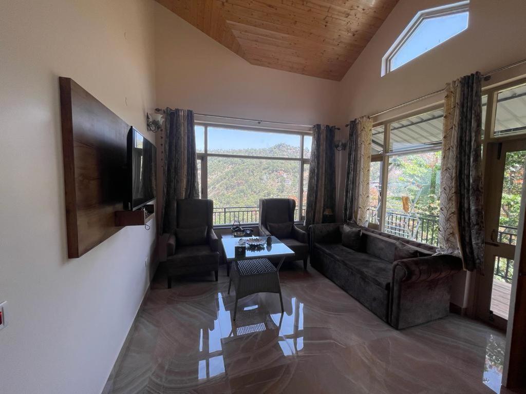 Idyllic Private Cottage W/King Bed + Mountain View Kasauli Dış mekan fotoğraf
