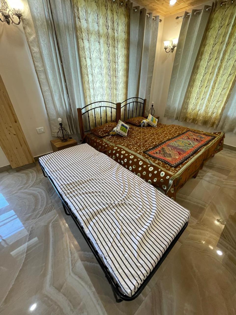 Idyllic Private Cottage W/King Bed + Mountain View Kasauli Dış mekan fotoğraf
